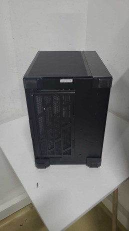 Lian Li O11 Air Mini Siyah Mini-Tower ATX (OUTLET)