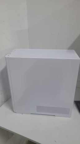 Lian Li Lancool 207 Beyaz Mid-Tower ATX Ka(OUTLET)