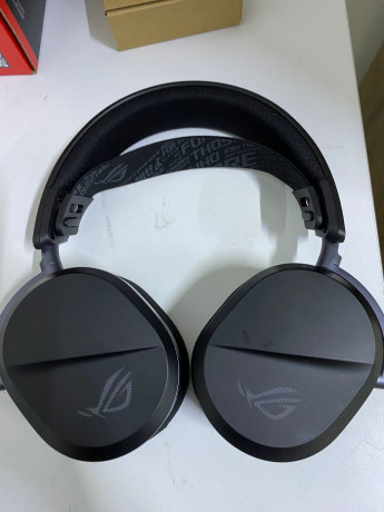 ASUS ROG PELTA KABLOSUZ KULAKLIK(OUTLET)