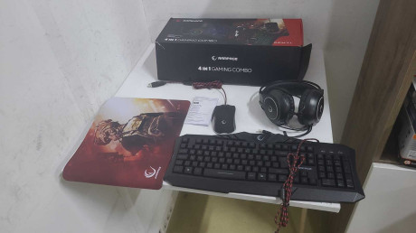 Rampage KM-404 ARGENTI Rainbow Aydınlatmal(OUTLET)