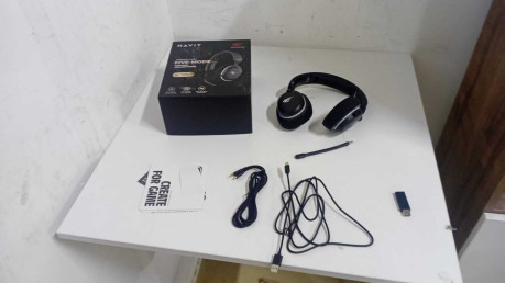 HAVIT GAMENOTE FUXI-H7 RGB SİYAH KULAKLIK(OUTLET)