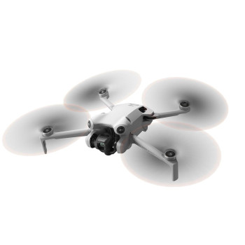 DJI MINI 4 PRO FLY MORE COMBO RC 2 KUMANDALI DRONE