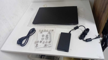 MSI KATANA 17 B13VEK-1035XTR I7-13620H 16G(OUTLET)