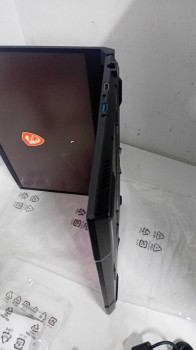 MSI KATANA 17 B13VEK-1035XTR I7-13620H 16G(OUTLET)